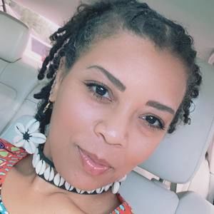 Meet your Posher, Christal